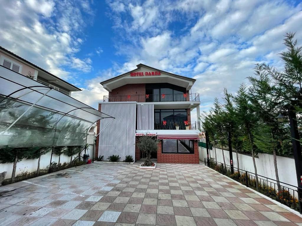Hotel Darda Kamez Exterior foto